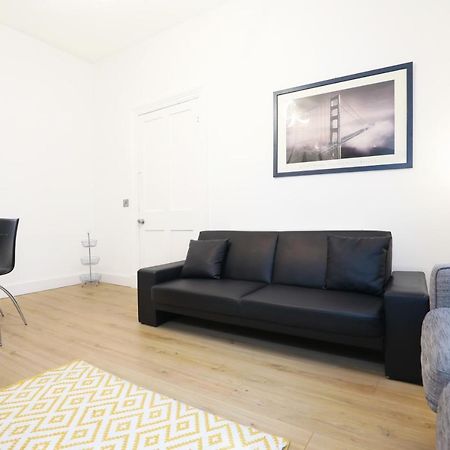 Stunning Modern 3 Bedroom Apartment Edinburgh Kültér fotó