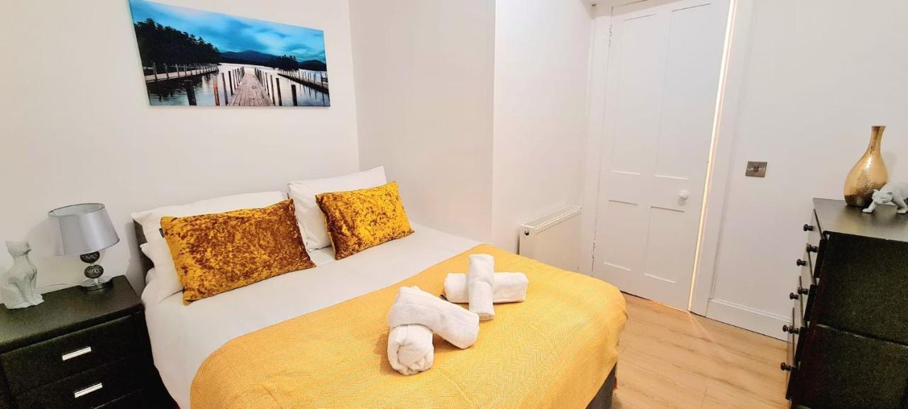 Stunning Modern 3 Bedroom Apartment Edinburgh Kültér fotó