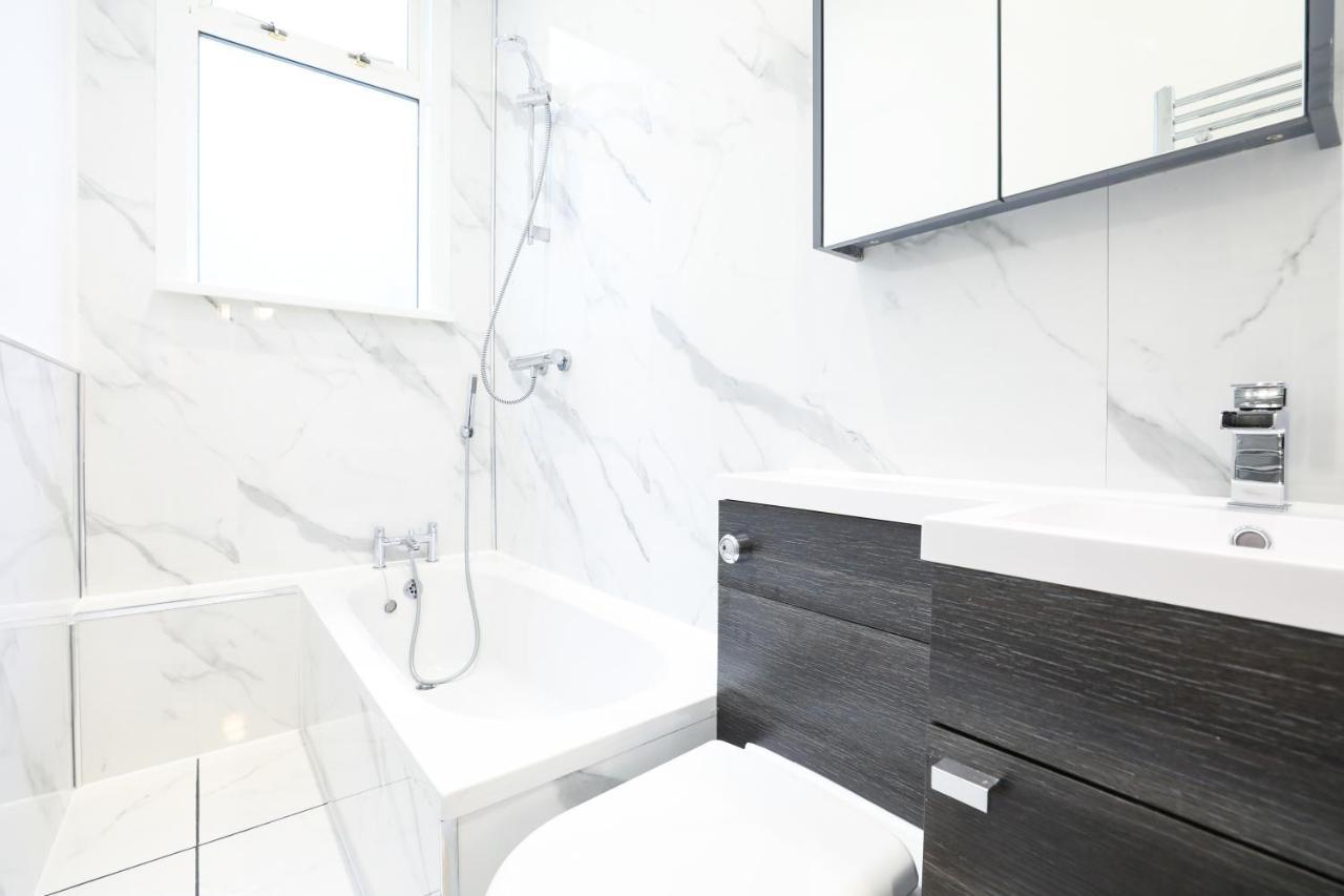 Stunning Modern 3 Bedroom Apartment Edinburgh Kültér fotó