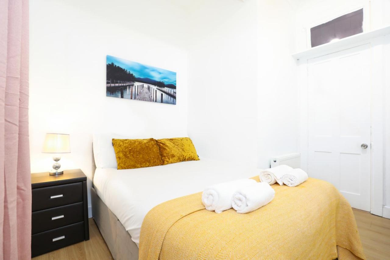 Stunning Modern 3 Bedroom Apartment Edinburgh Kültér fotó